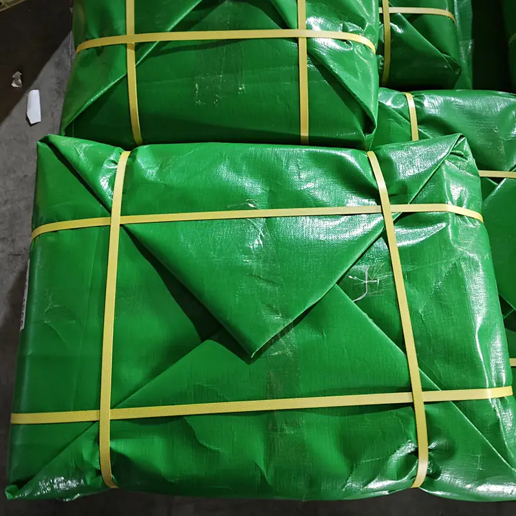 Rumput hijau 300 gsm dara pe tarpaulin